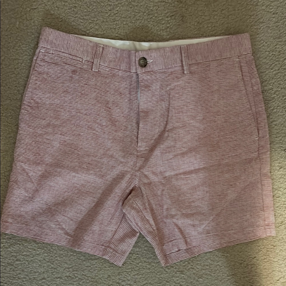 Men's Striped Shorts - Red Size 33 Ultra Slim Built-In Flex NWOT